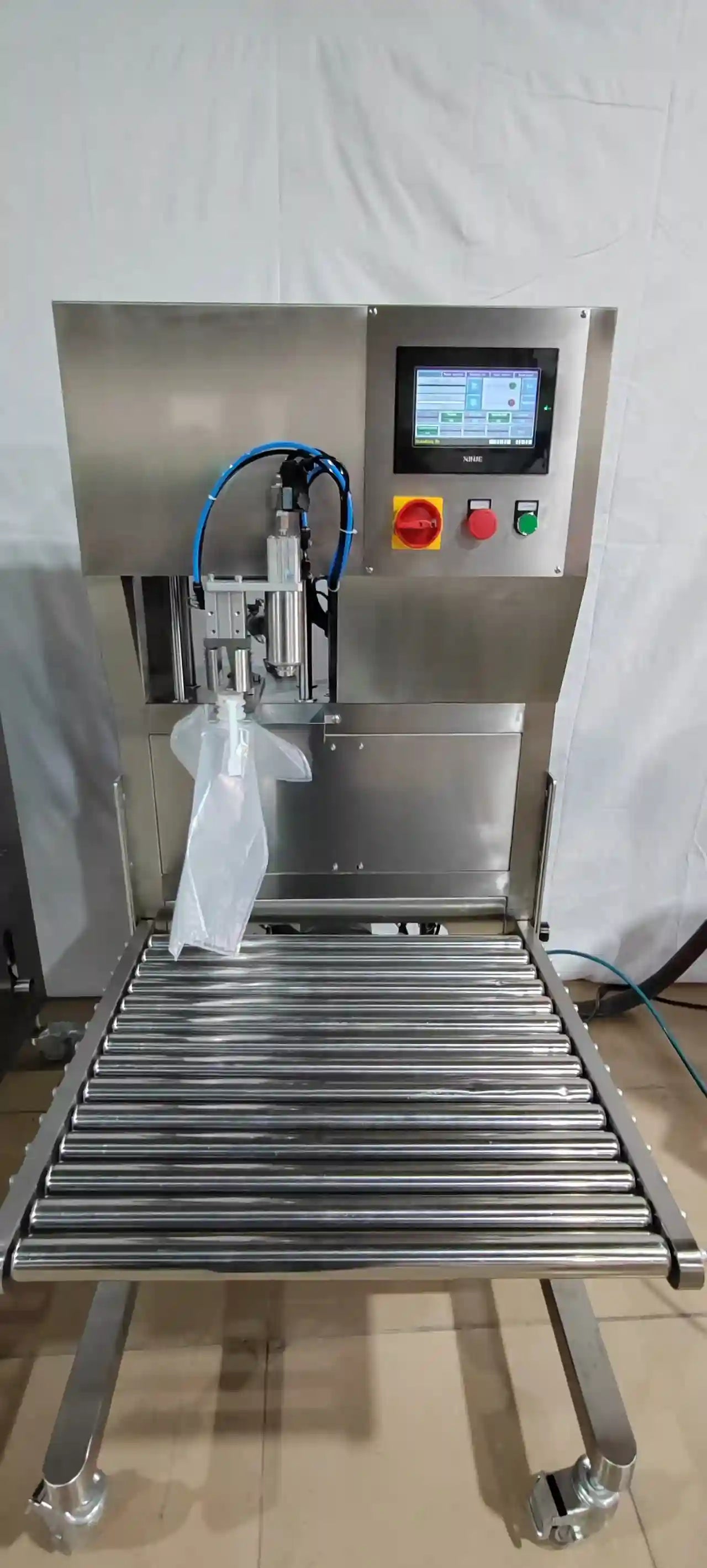 Bag-in-Box & Stand Up Pouch Filling Machines 2
