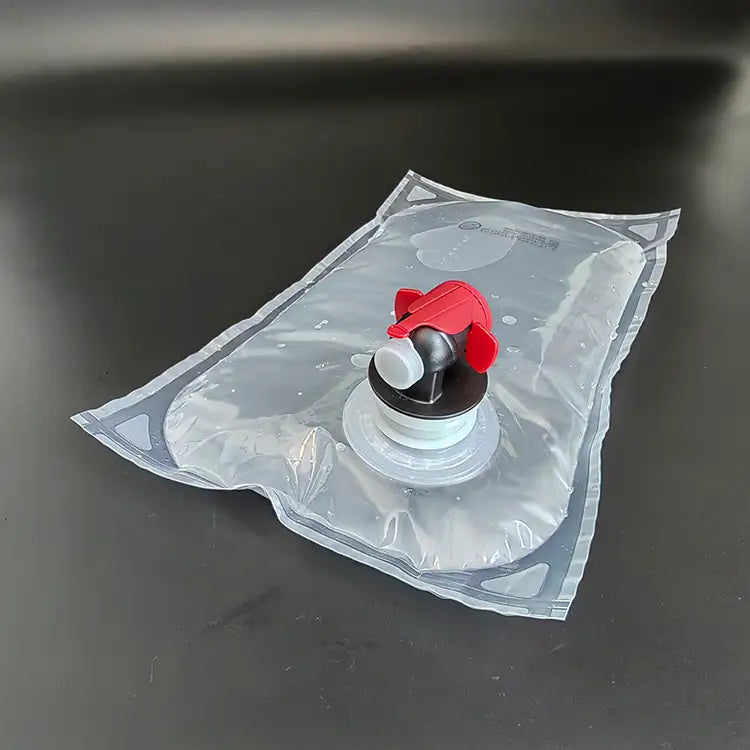 Liquid Egg Bag-in-Box with Vitop Tap – Convenient Dispensing in Food Service04